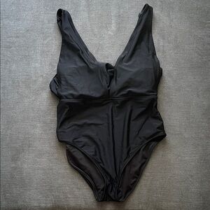 Aerie full coverage layered look tie back